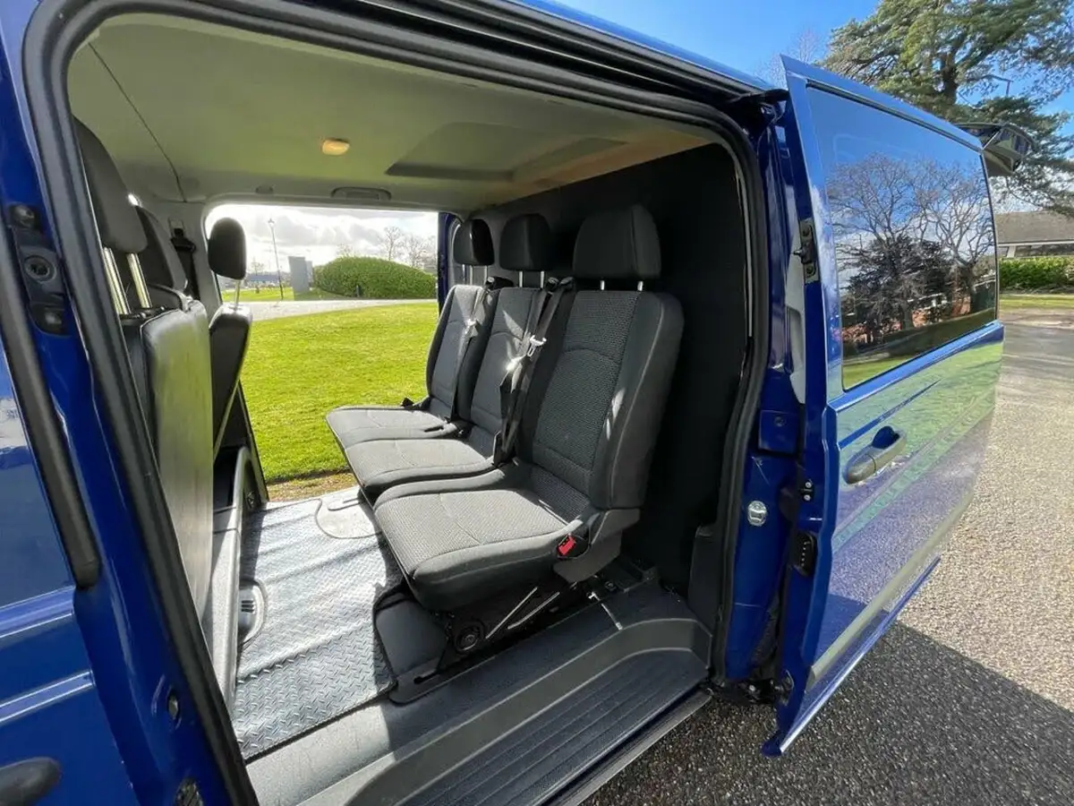 2014-mercedes-benz-vito-21td-dualiner-113cdi-113cdi-crewcab-compact-big-19