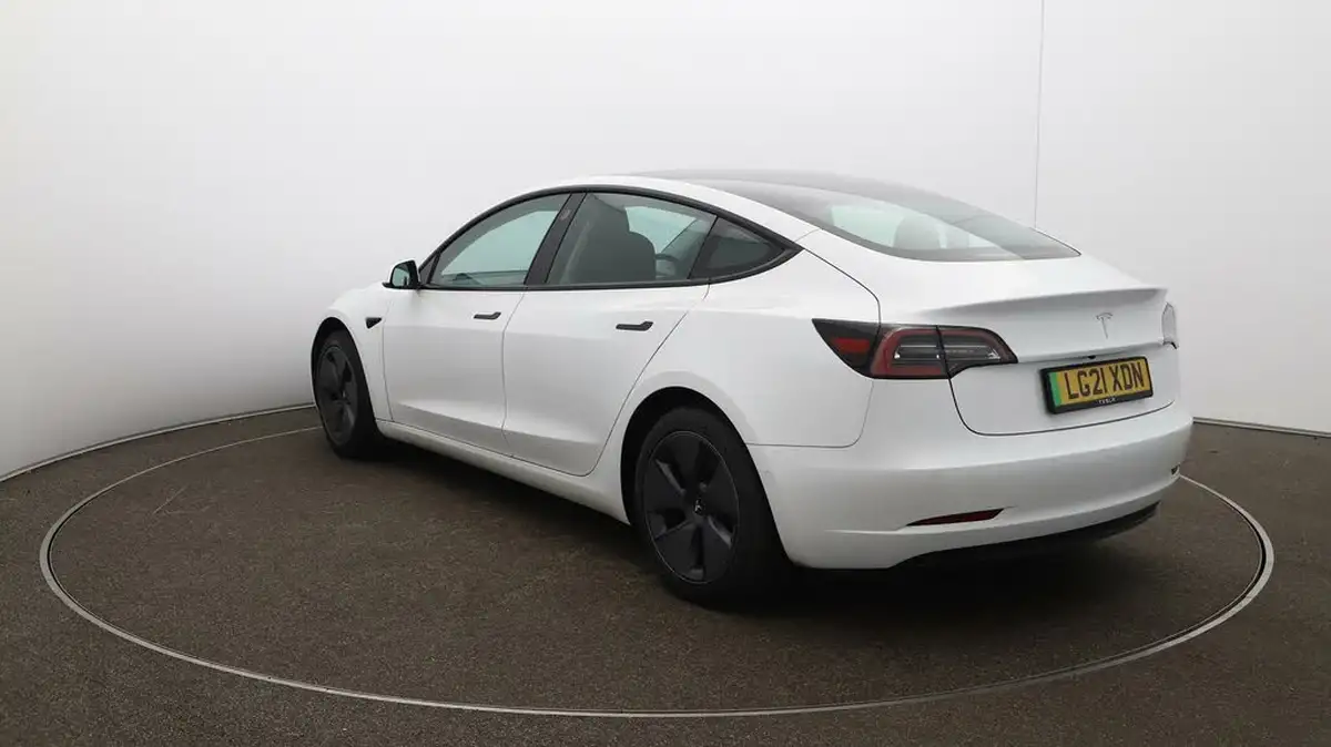 2021-tesla-model-3-e-long-range-4x4-big-60