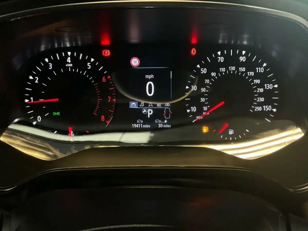2021-renault-captur-13-tce-iconic-edition-edc-auto-big-41