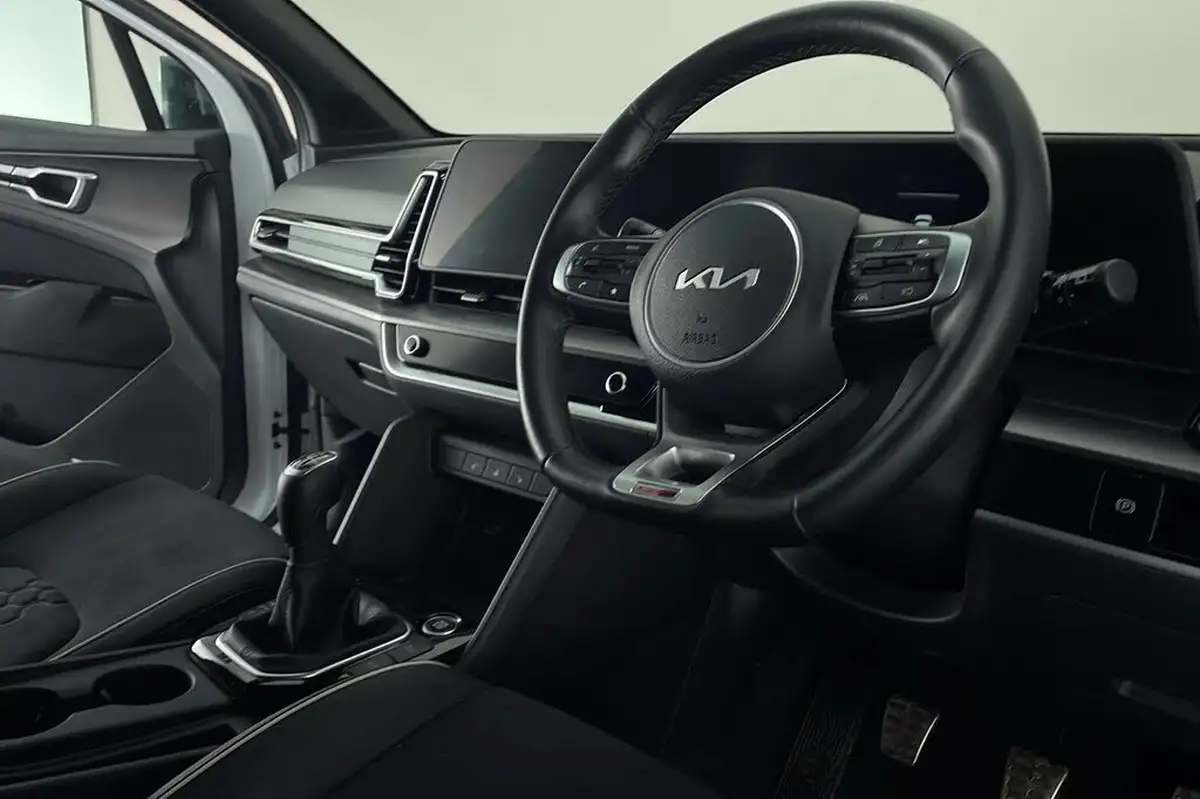 2024-kia-sportage-16-t-gdi-gt-line-157bhp-48v-big-8