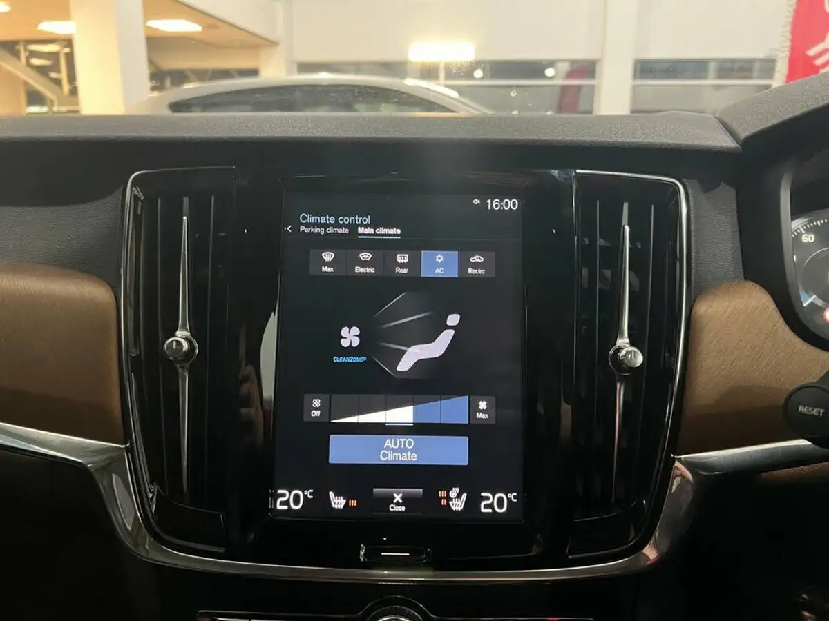 2018-volvo-s90-20td-d5-inscription-awd-big-47