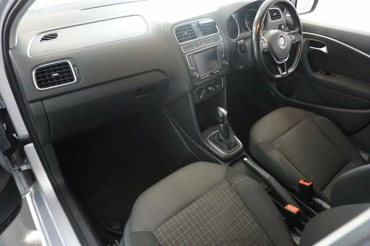 2017-volkswagen-polo-12-tsi-match-edition-ss-5d-dsg-big-15