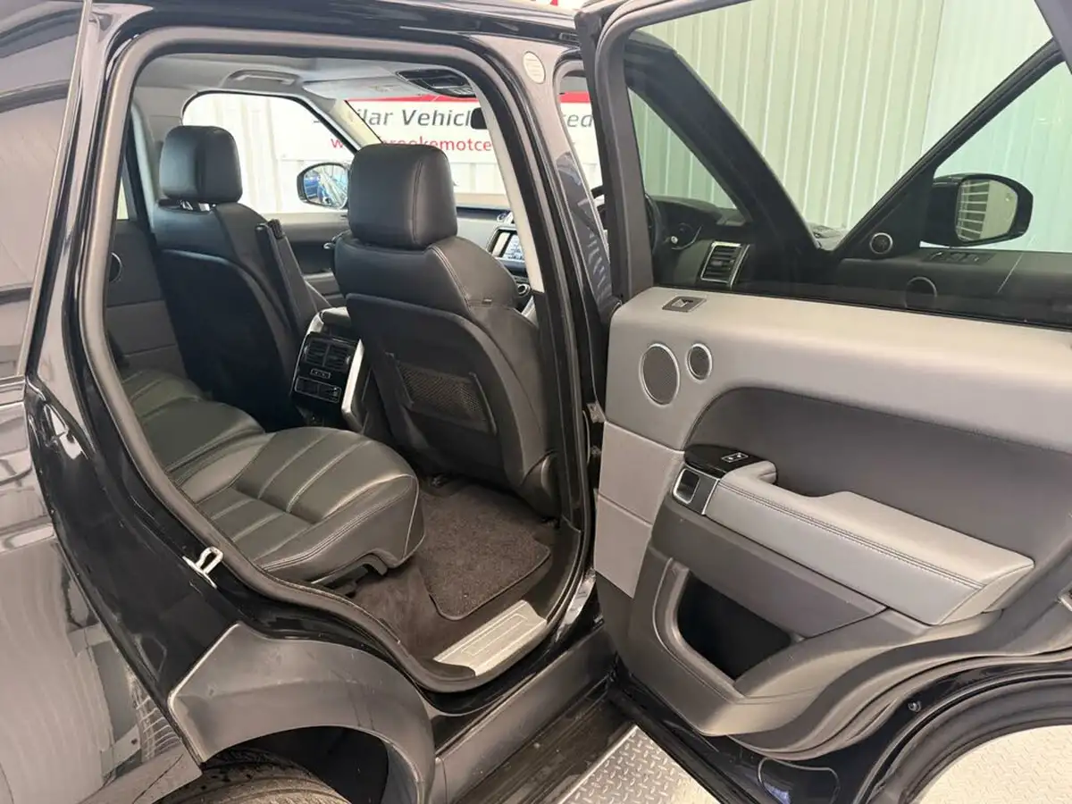 2014-land-rover-range-rover-sport-30-sd-v6-hse-big-24