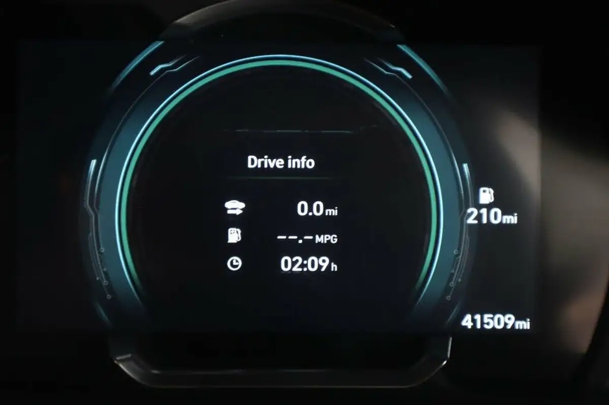2021-hyundai-ioniq-16-gdi-premium-hybrid-big-44