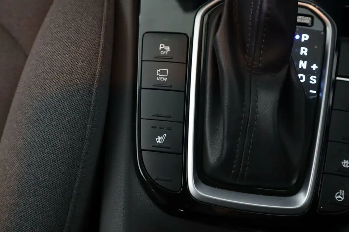 2021-hyundai-ioniq-16-gdi-premium-hybrid-big-20