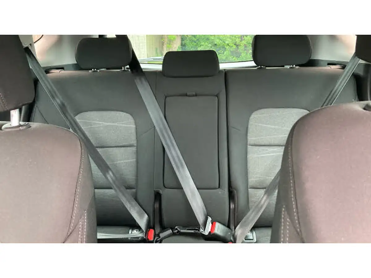 2020-hyundai-tucson-16-gdi-se-nav-big-14