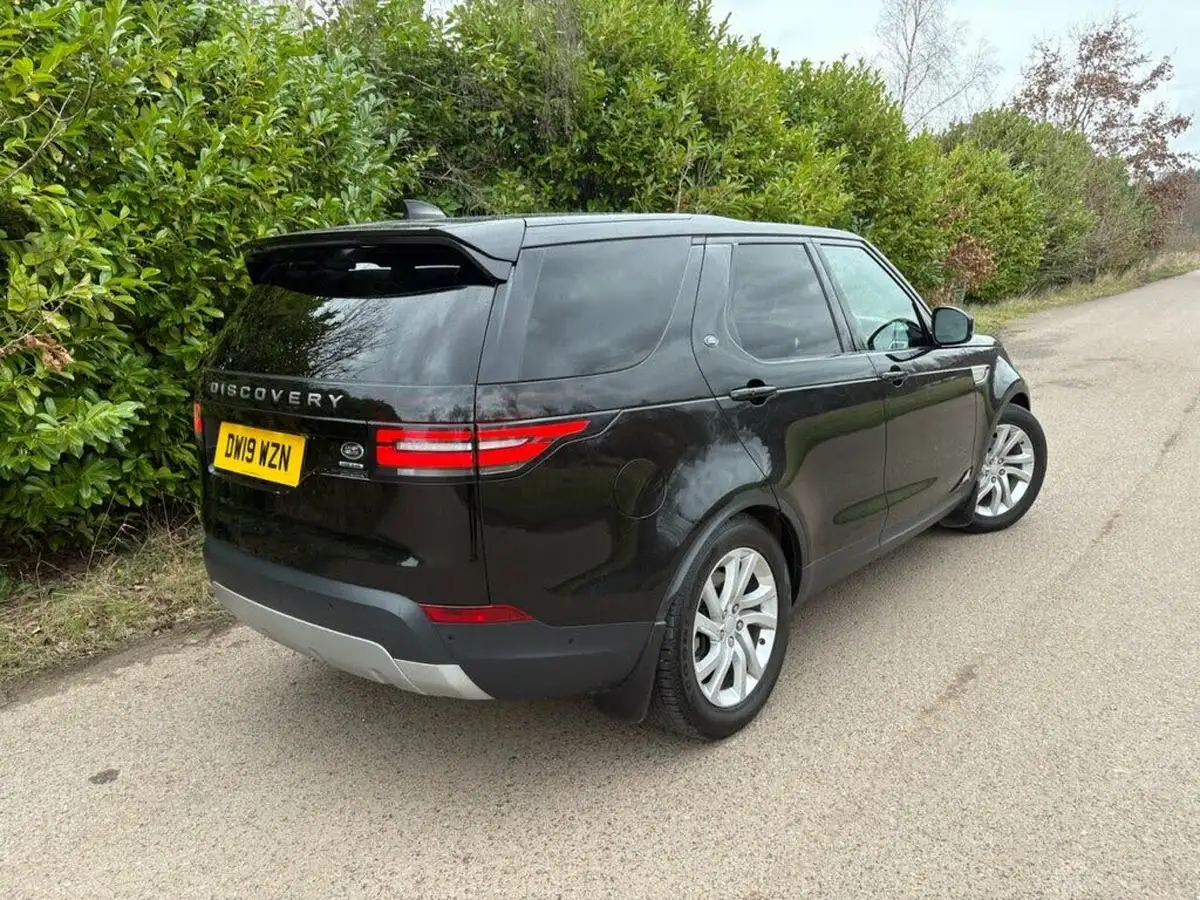 2019-land-rover-discovery-30-sd6-commercial-hse-big-3