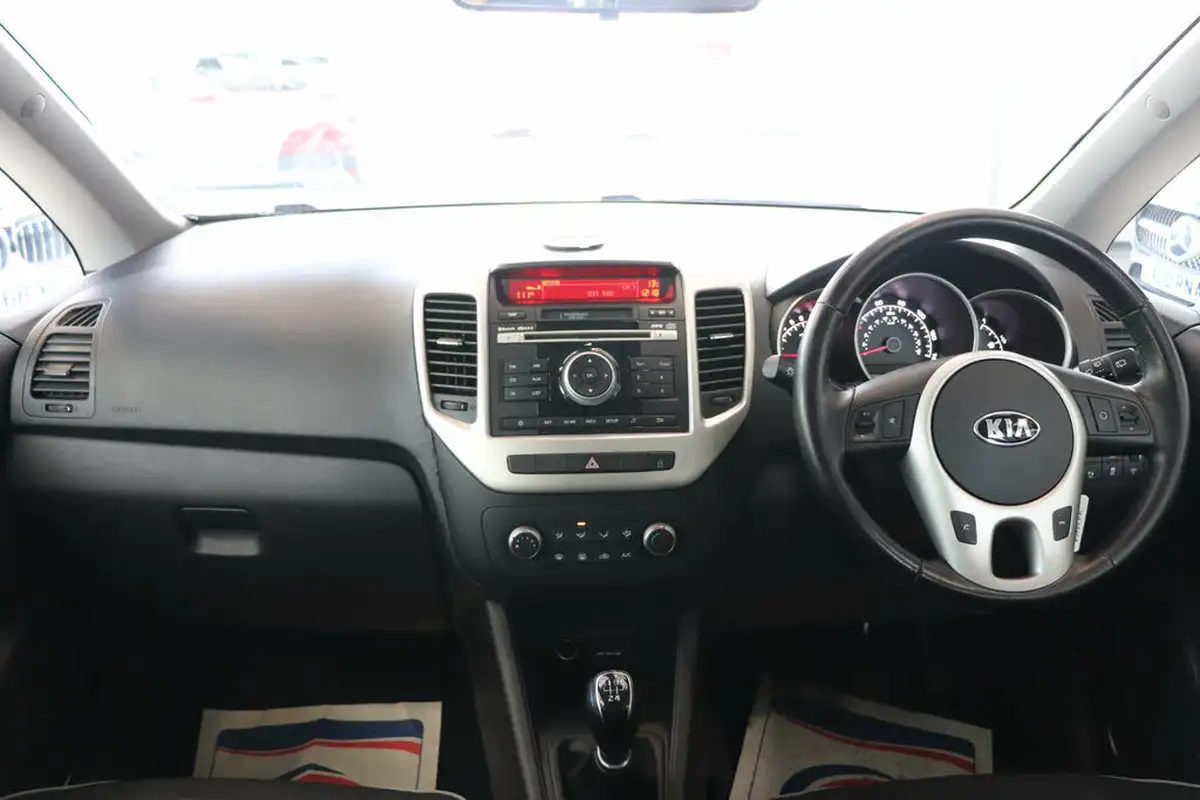 2017-kia-venga-14-2-big-2