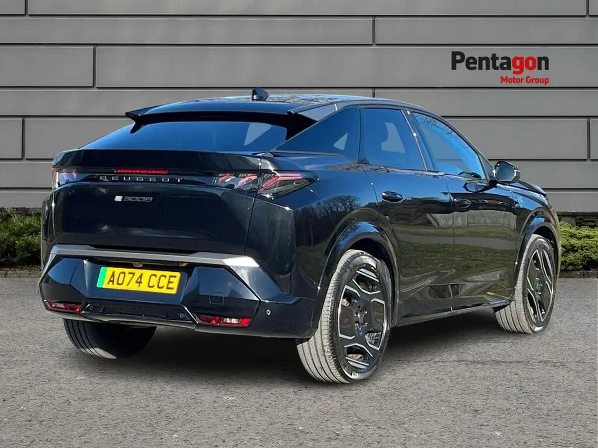 2023-peugeot-3008-suv-e-gt-big-4