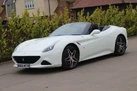 2015-ferrari-california-39-t-small-7