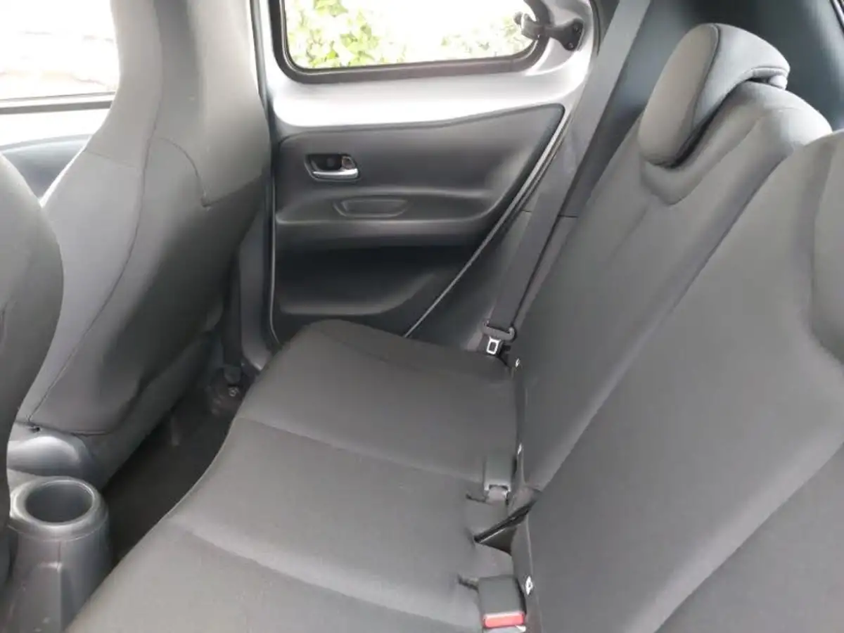 2023-toyota-aygo-x-10-vvt-i-pure-big-5
