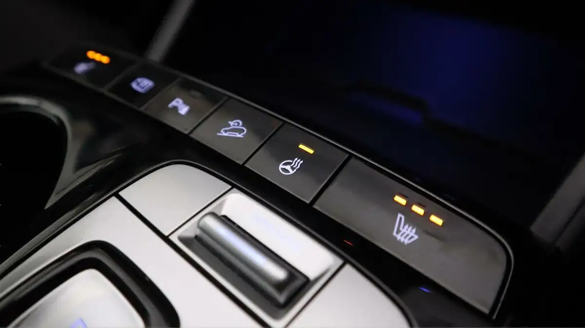 2022-hyundai-tucson-16-t-gdi-premium-230ps-hybrid-auto-big-21