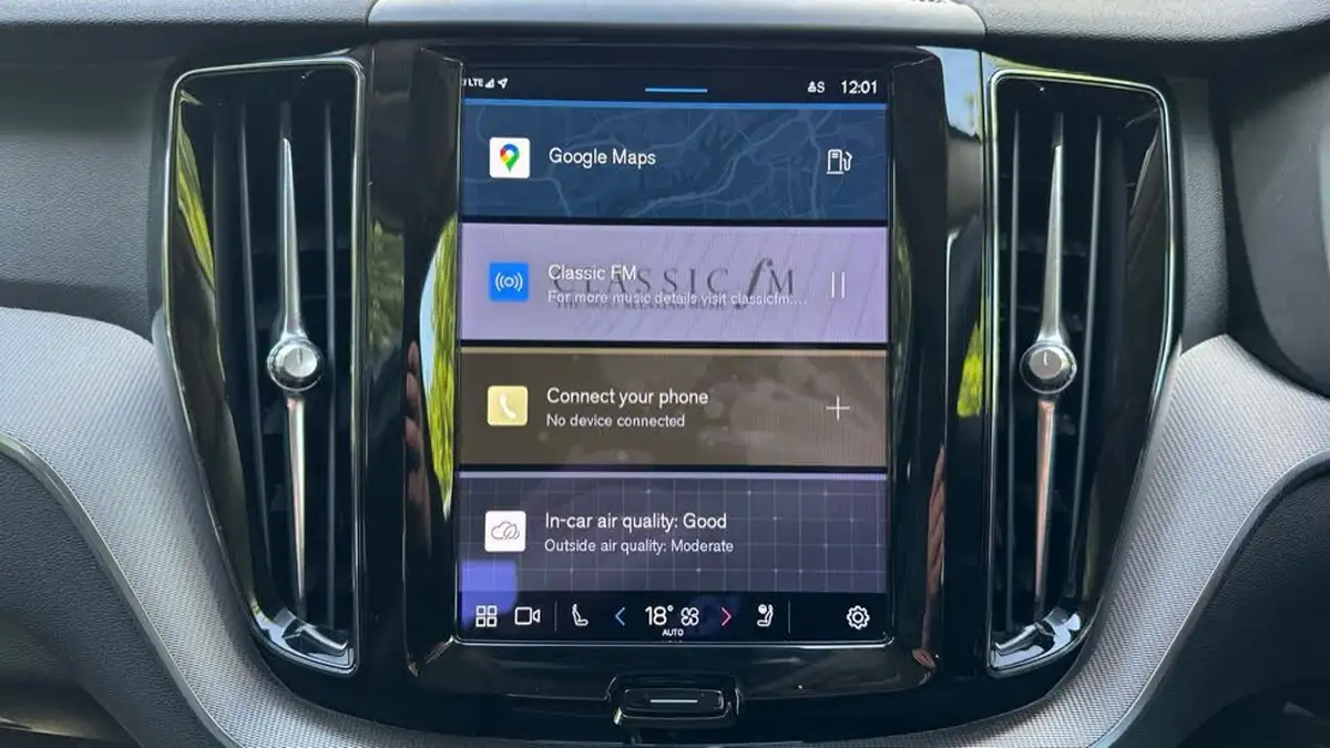 2022-volvo-xc60-20-b5-plus-big-16