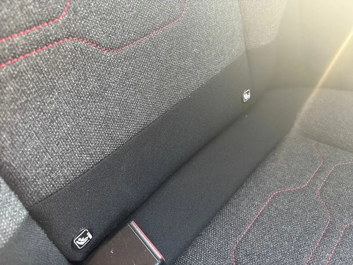 2018-citroen-c3-12-puretech-flair-nav-edition-82ps-big-34