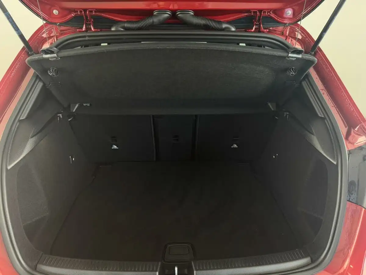 2023-mercedes-benz-a-class-13-a180-amg-line-premium-hatchback-5d-7g-dct-big-35