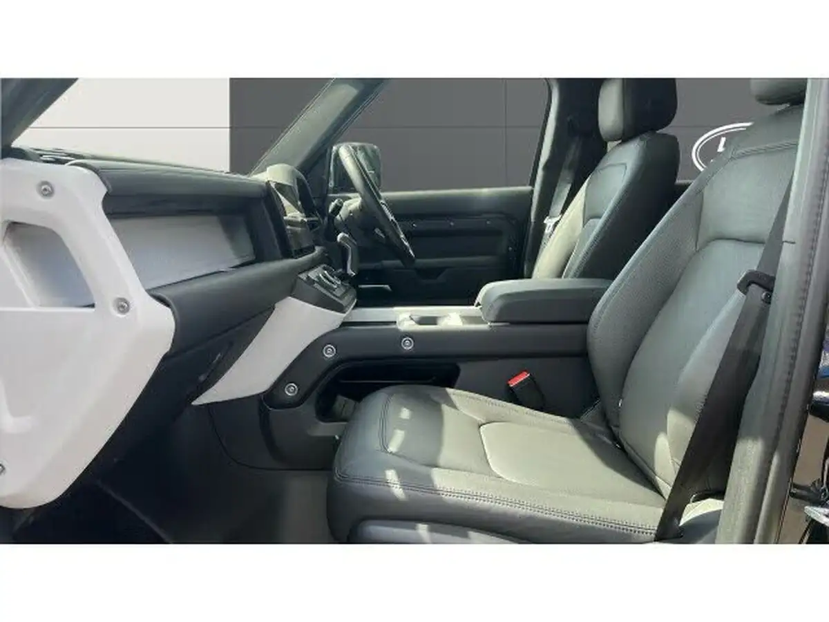 2024-land-rover-110-defender-30-d350-x-dynamic-hse-big-2
