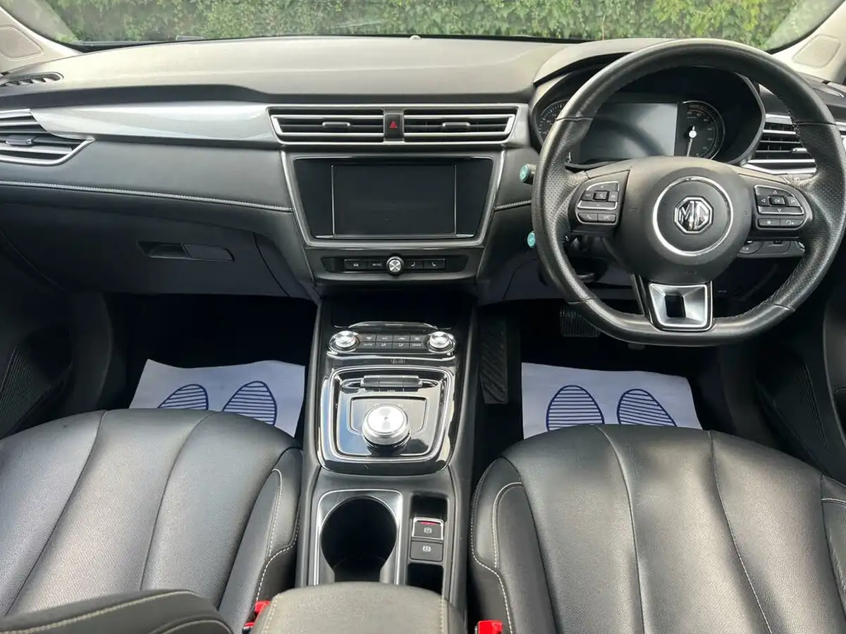 2022-mg-mg5-e-exclusive-ev-long-range-big-16