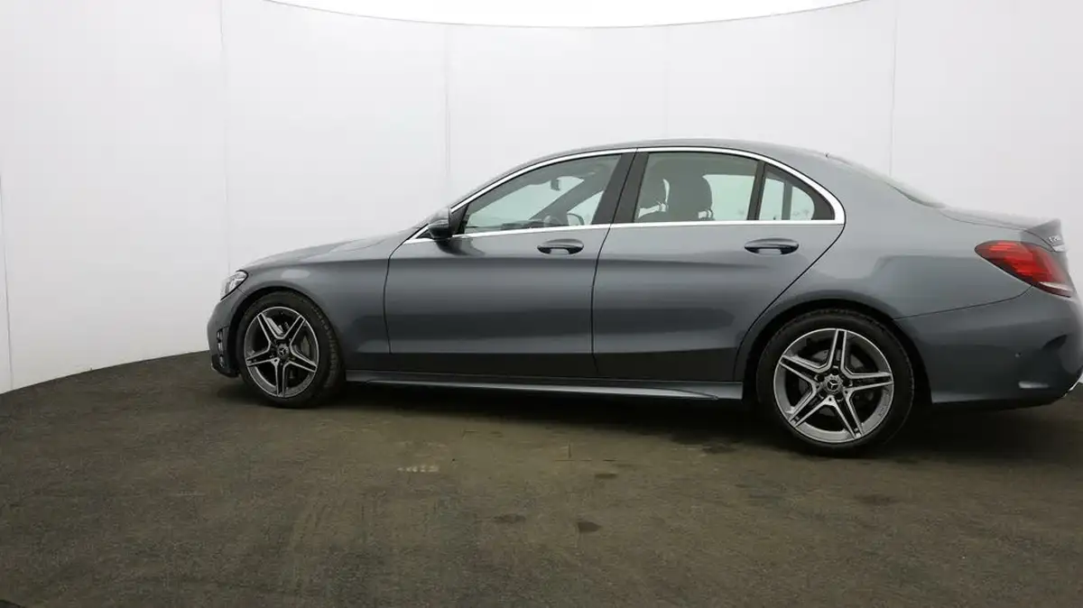 2019-mercedes-benz-c-class-15-c200-amg-line-premiumss-saloon-4d-big-59