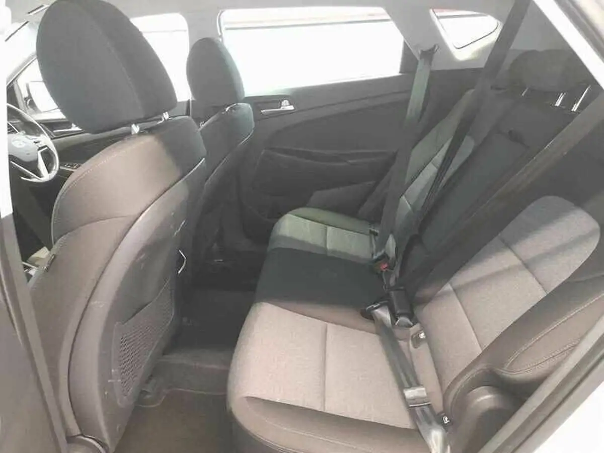 2021-hyundai-tucson-16-t-gdi-se-nav-big-15