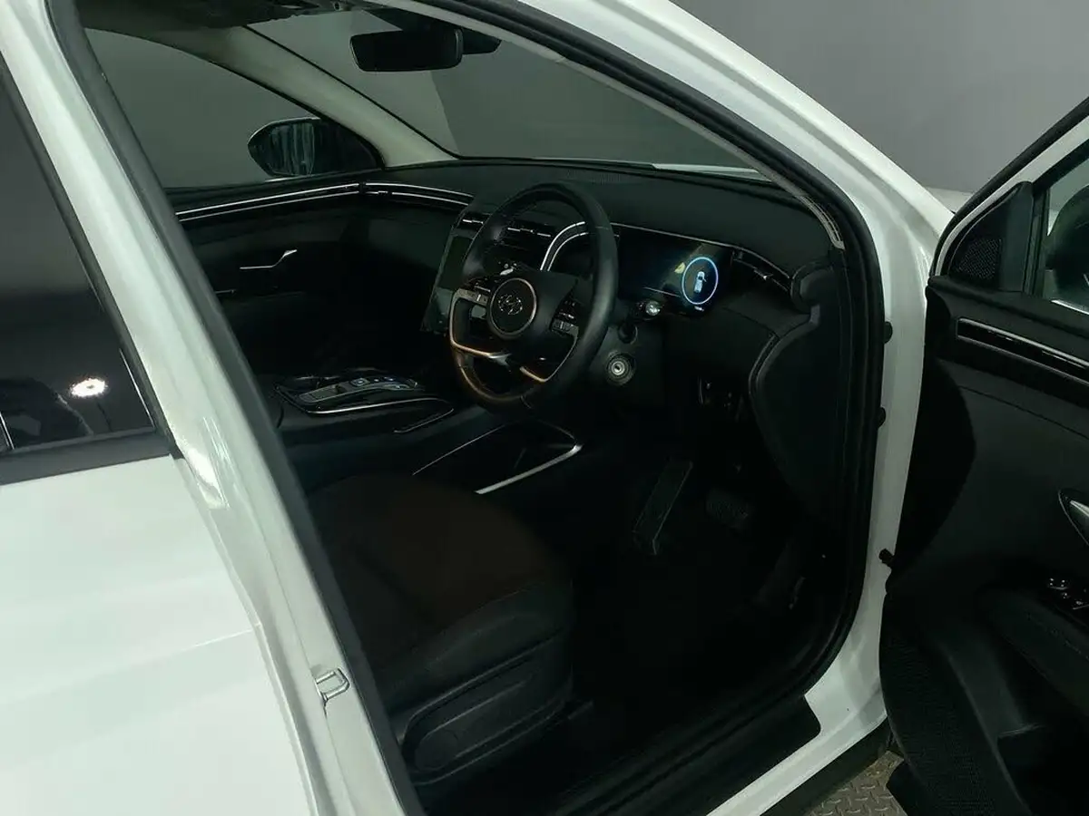 2023-hyundai-tucson-16-t-gdi-se-connect-230ps-hybrid-auto-big-14