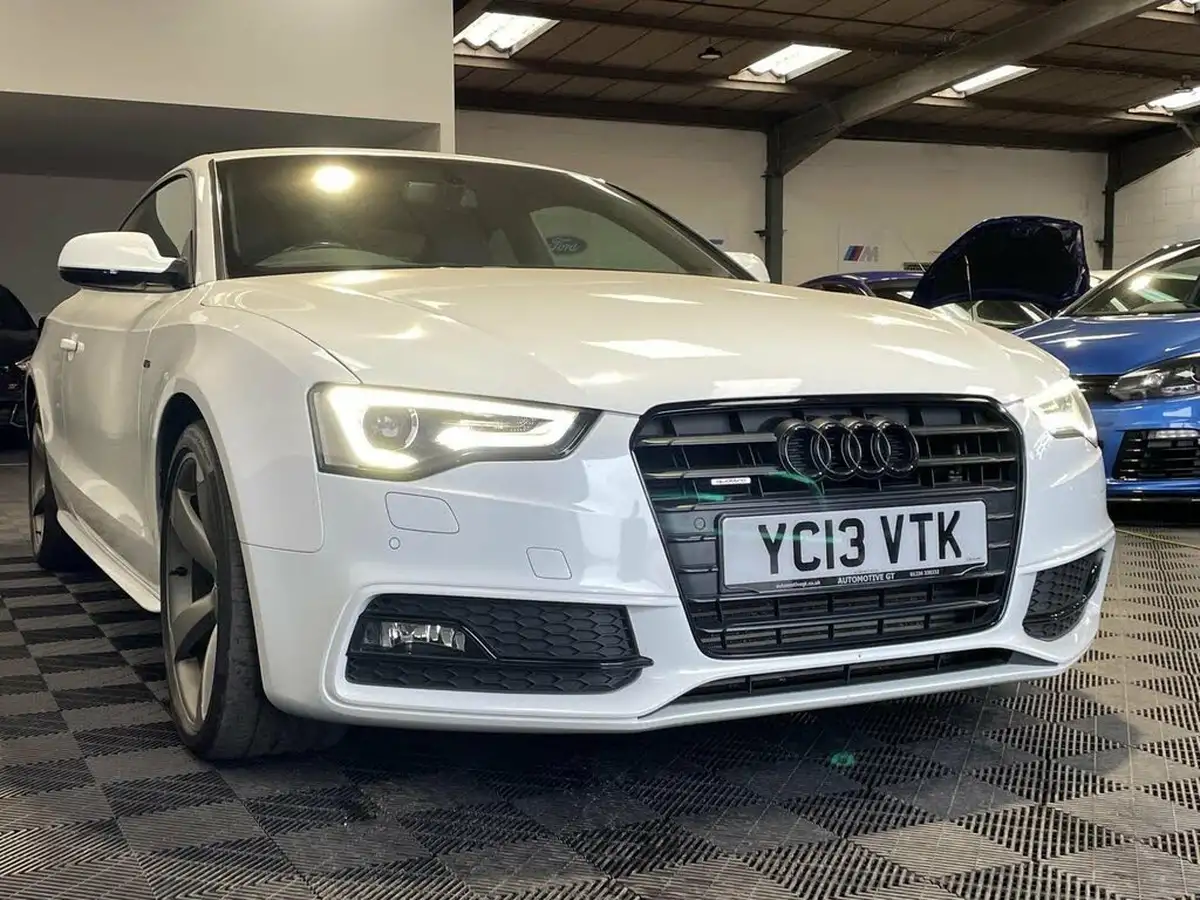 2013-audi-a5-20td-quattro-black-edition-coupe-2d-big-12