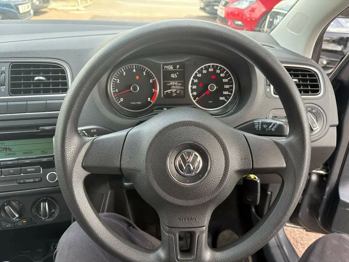 2010-volkswagen-polo-14-se-86ps-5d-dsg-big-17