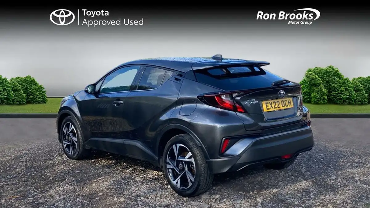 2022-toyota-c-hr-18-vvt-i-design-big-3
