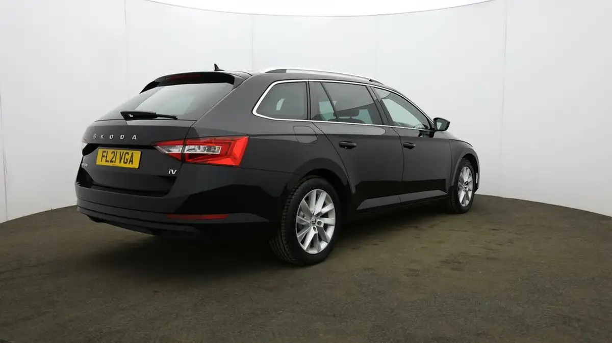 2021-skoda-superb-14-tsi-se-technology-156ps-estate-big-51