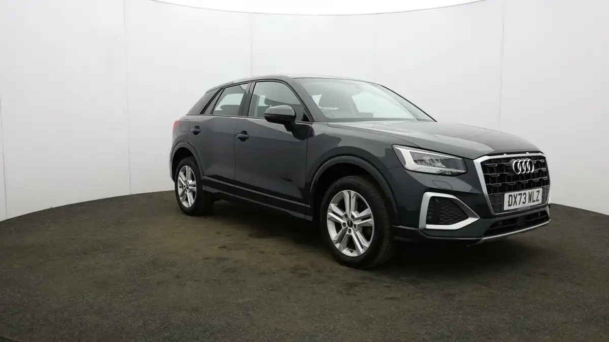 2023-audi-q2-10-30-tfsi-sport-big-39