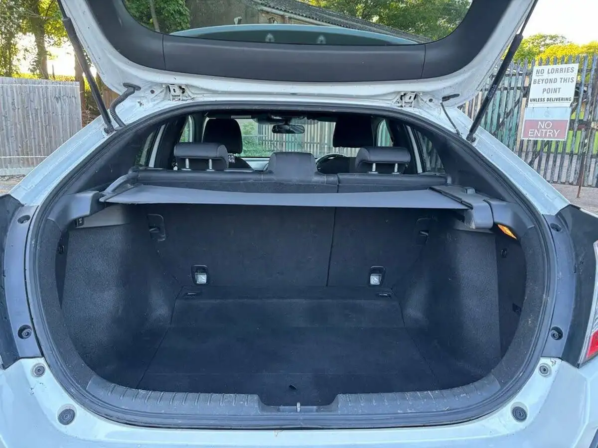 2020-honda-civic-10-vtec-turbo-sr-hatchback-5d-cvt-big-37