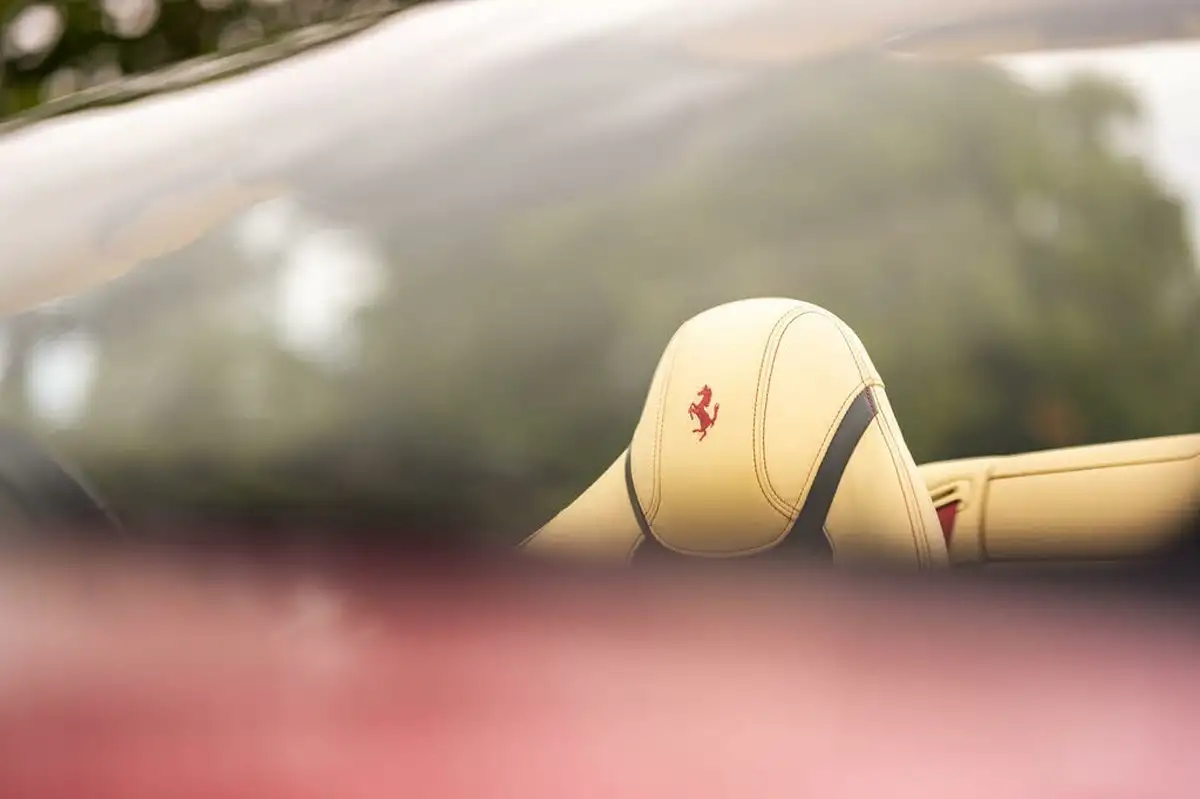 2015-ferrari-california-39-t-big-27