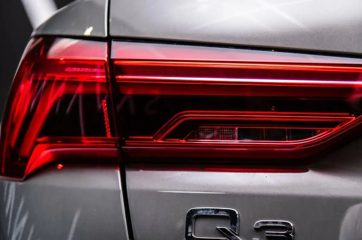 2019-audi-q3-20-40-tfsi-s-line-big-27