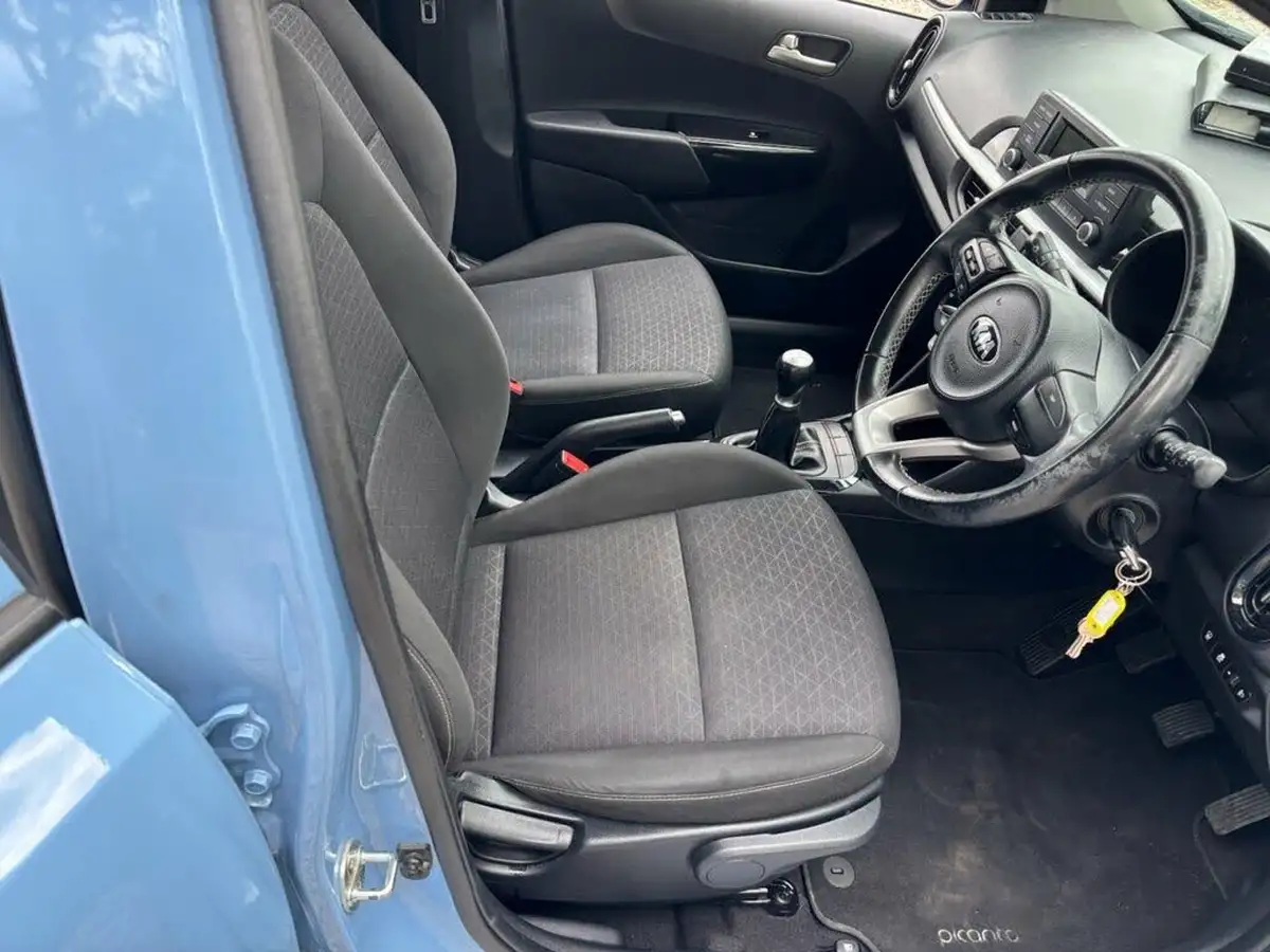 2017-kia-picanto-10-2-big-20