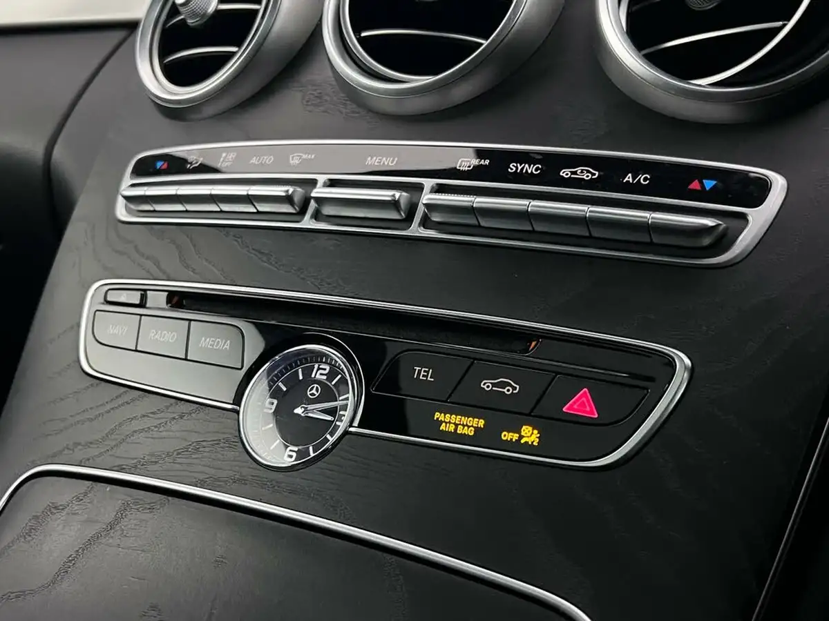 2017-mercedes-benz-c-class-21d-c220d-amg-line-premiumss-coupe-2d-9g-tronic-plus-big-26