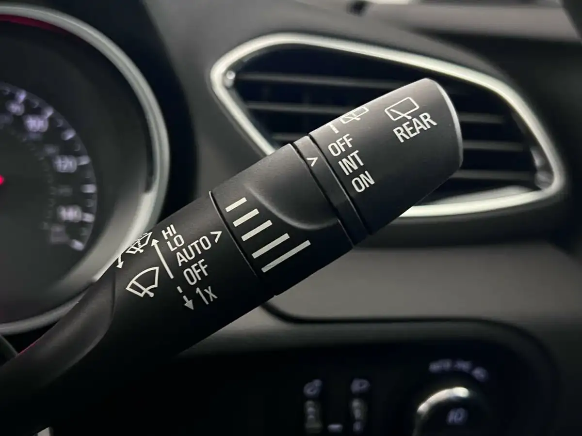 2020-vauxhall-grandland-x-16i-turbo-elite-nav-big-24