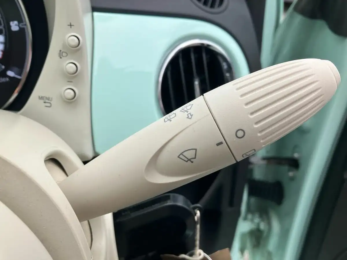 2019-fiat-500-12-lounge-ss-big-36