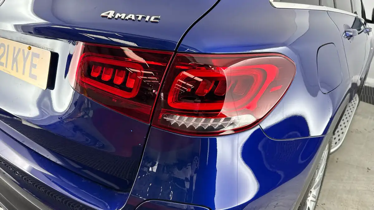 2021-mercedes-benz-glc-class-20-glc300de-amg-line-premium-316ps-eq-power-station-wagon-5d-big-24
