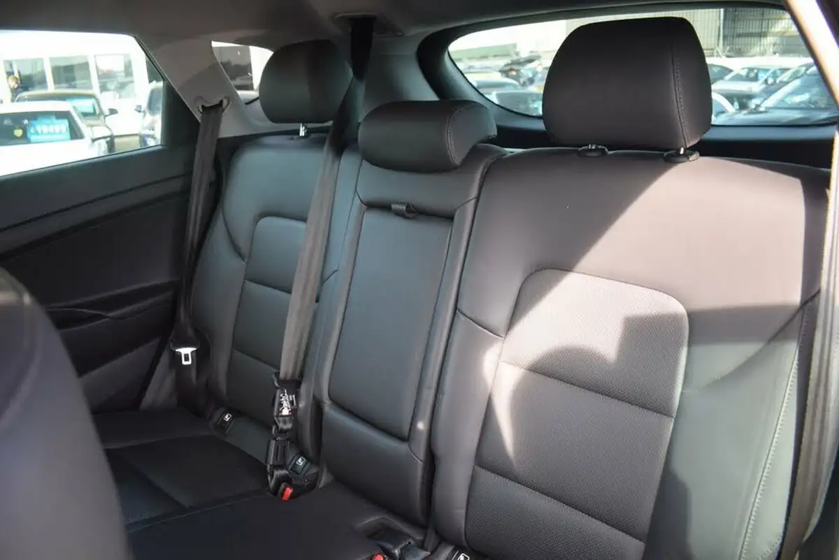 2018-hyundai-tucson-16-t-gdi-sport-edition-dct-big-10