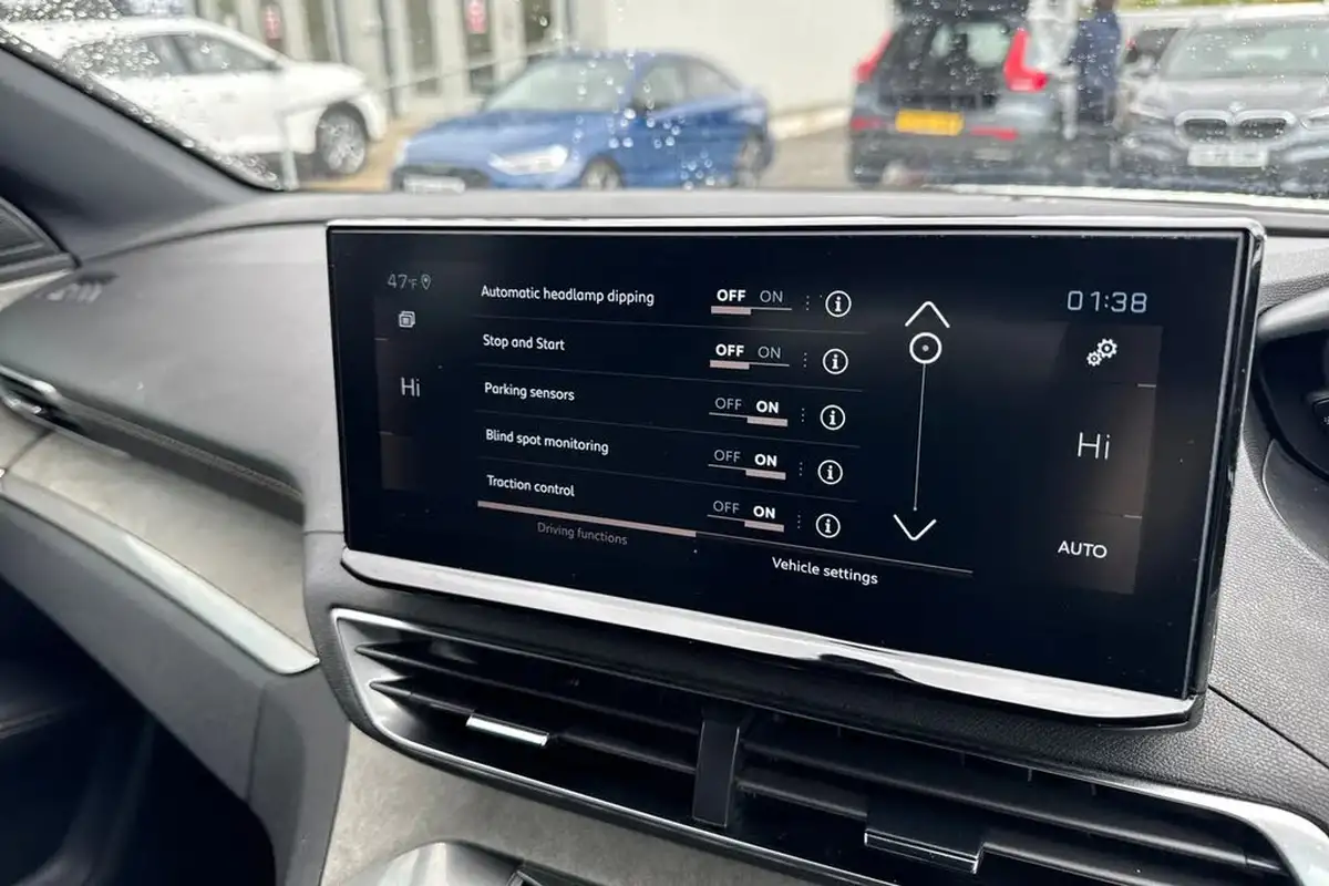 2022-peugeot-3008-suv-15-bluehdi-gt-big-38