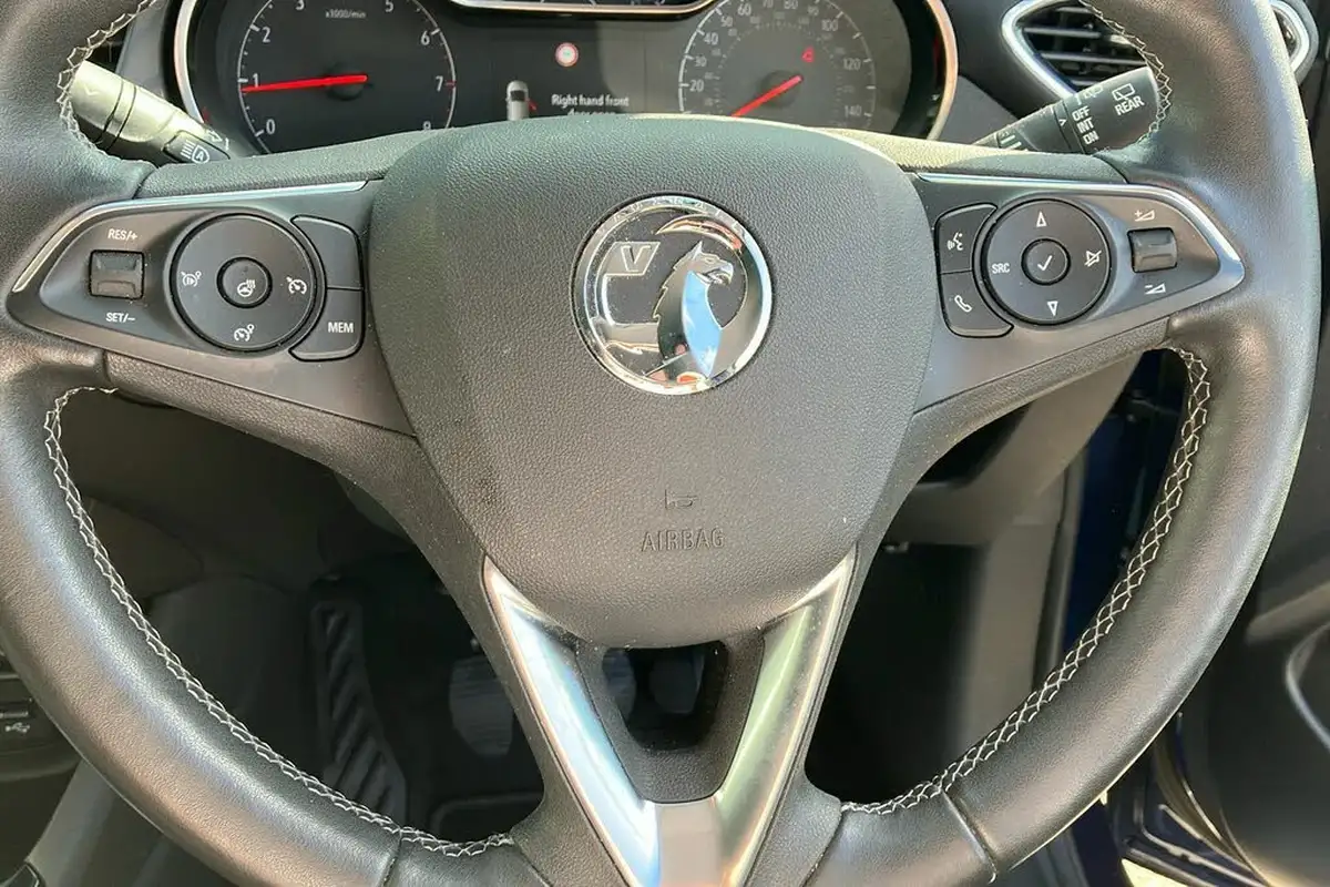2023-vauxhall-crossland-12-ultimate-110ps-big-19
