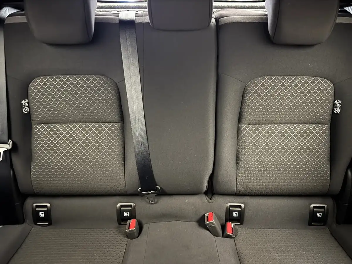 2020-nissan-juke-10-dig-t-n-connecta-117ps-dct-big-16