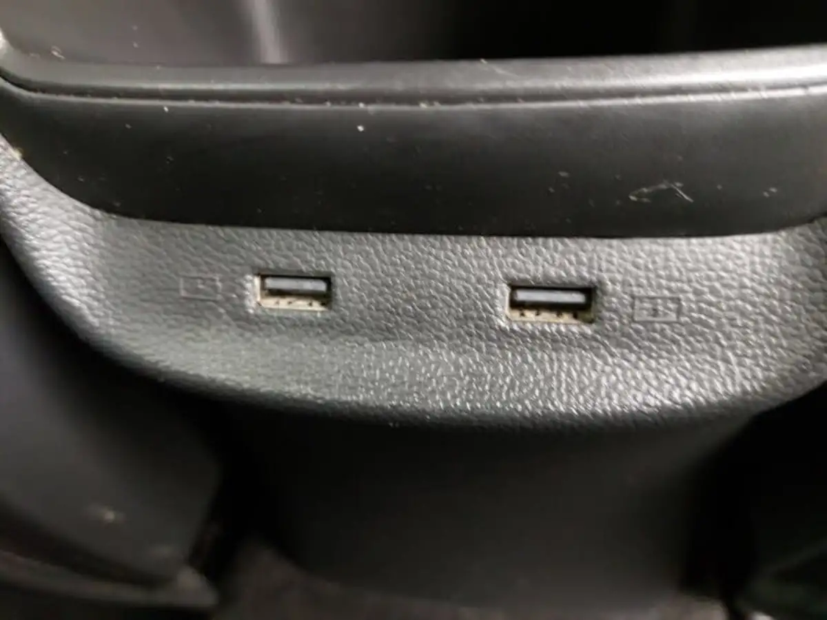2023-mg-zs-suv-10t-gdi-exclusive-auto-big-9