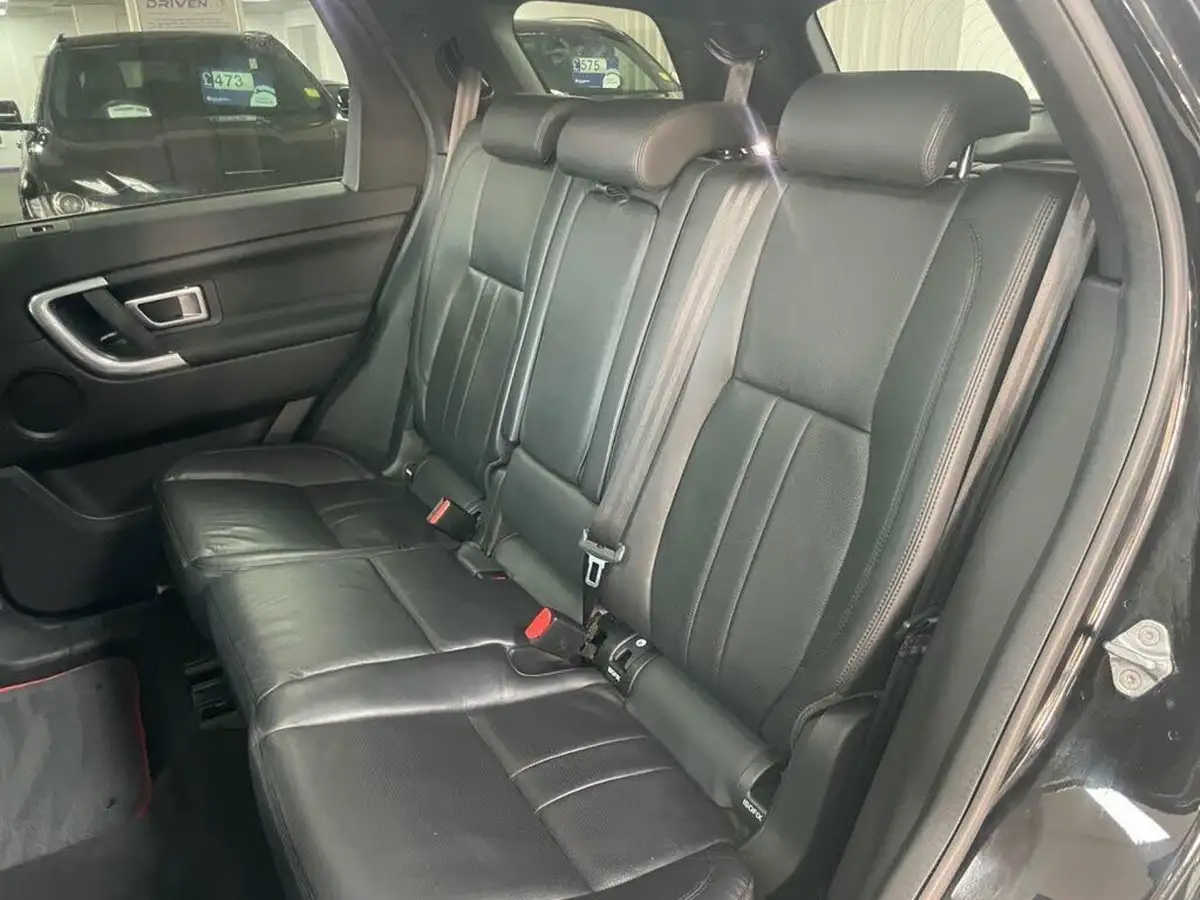 2019-land-rover-discovery-sport-20td4-landmark-big-26