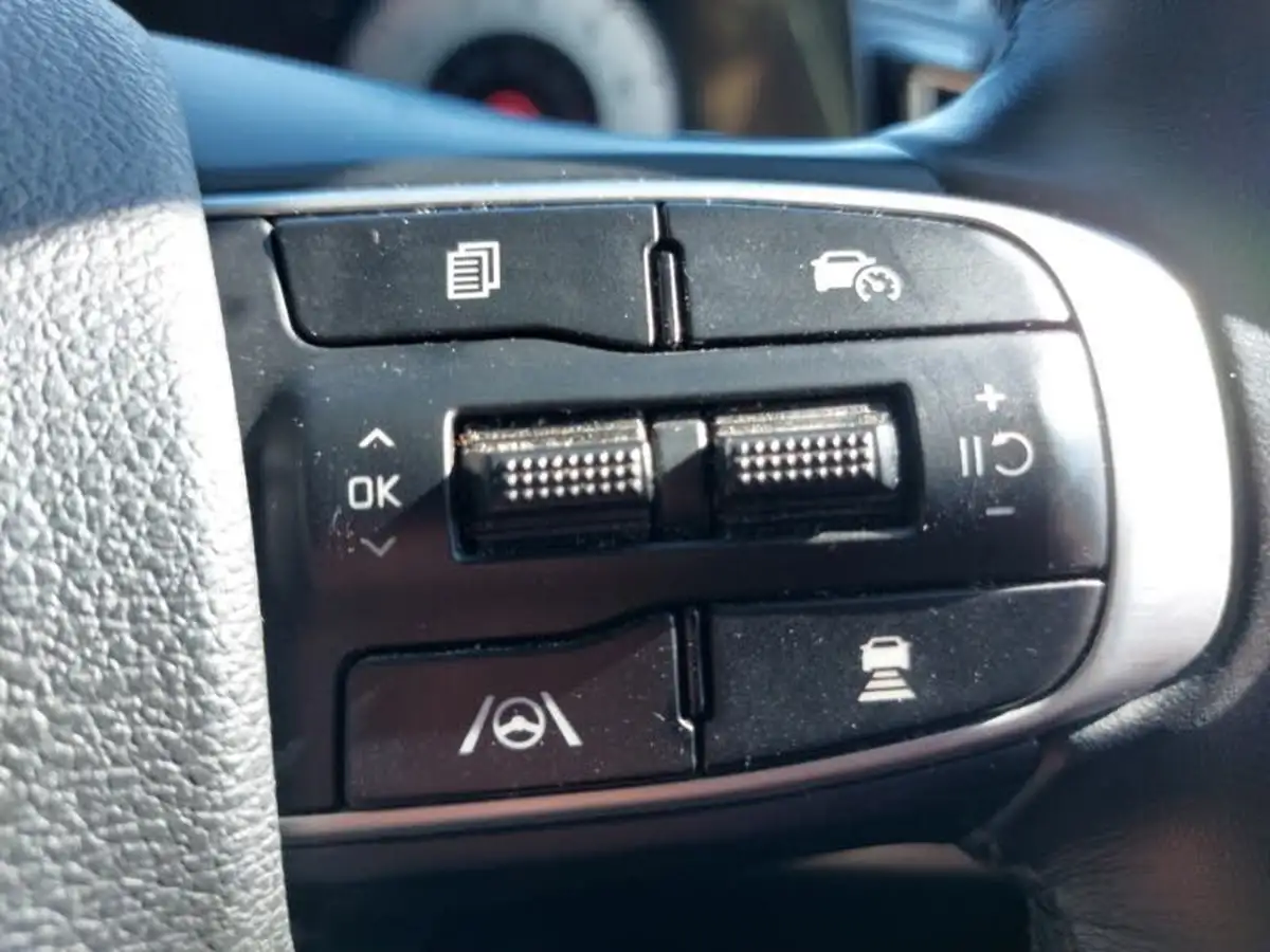 2022-kia-sportage-16-t-gdi-awd-4-48v-dct-big-16
