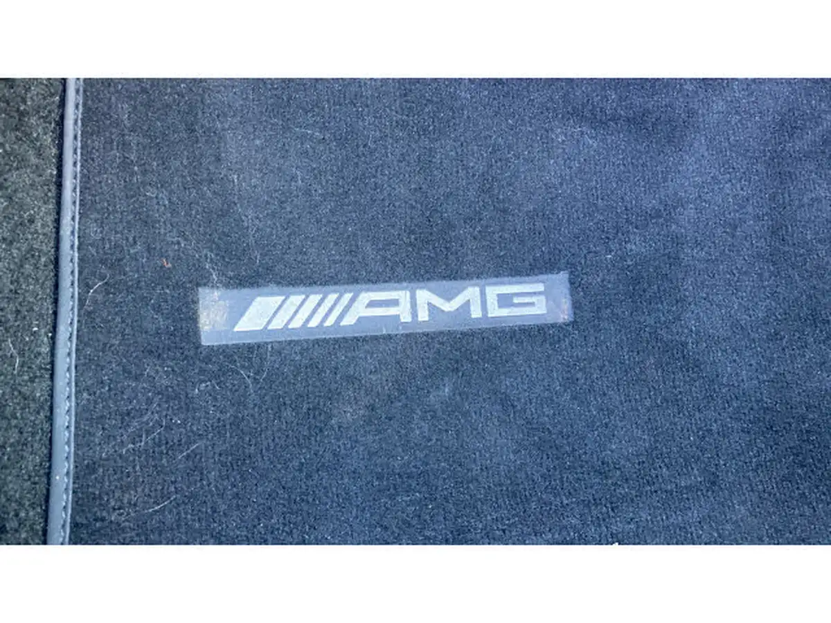 2024-mercedes-benz-glb-class-13-glb200-amg-line-executive-big-26