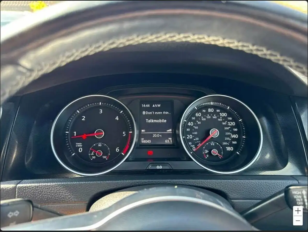 2014-volkswagen-golf-20tdi-gtd-bmt-5d-big-14