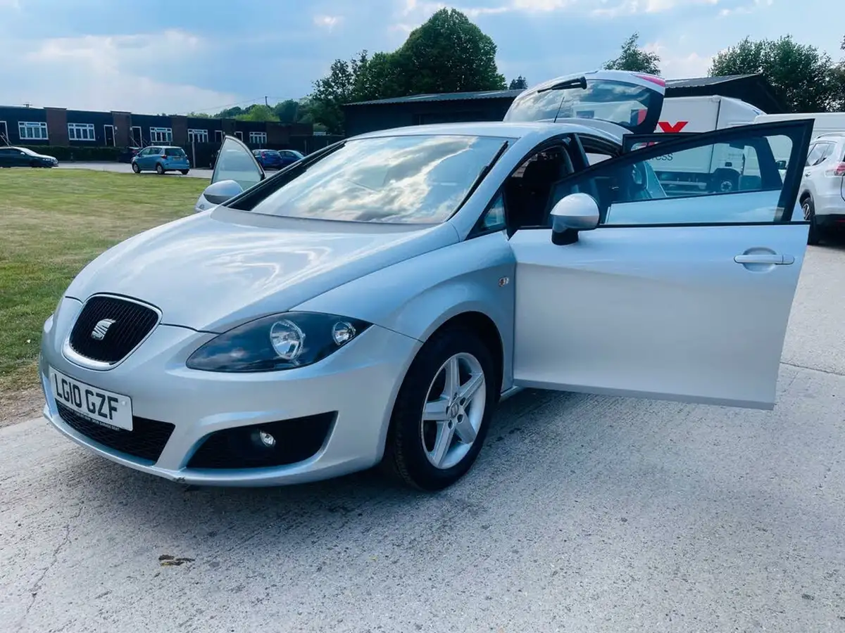 2010-seat-leon-19td-s-emocion-big-6