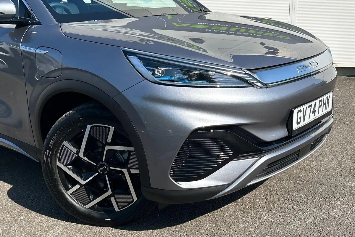 2024-byd-atto-3-e-design-big-20