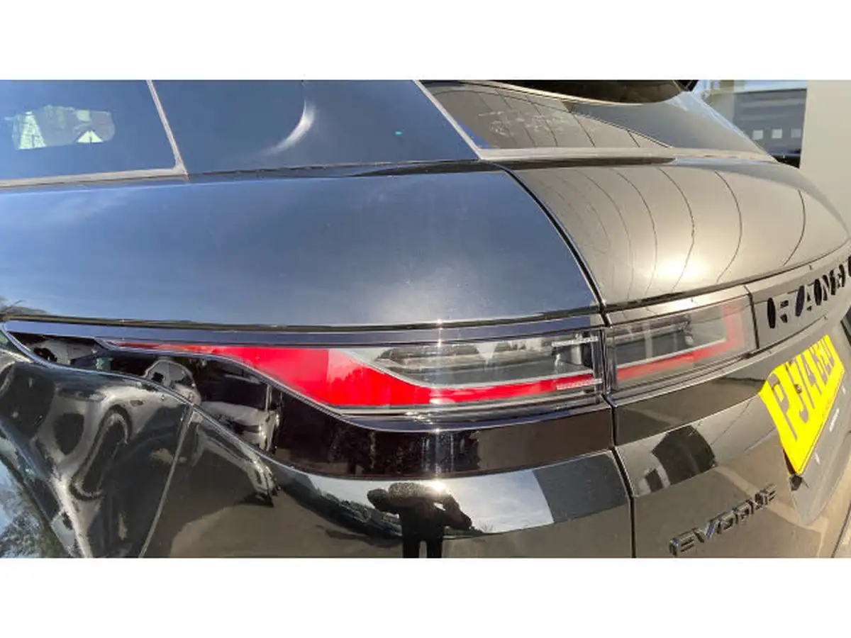 2024-land-rover-range-rover-evoque-20-d200-dynamic-se-big-18