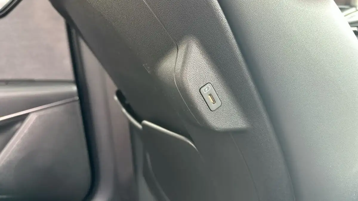 2024-kia-niro-16-gdi-4-180bhp-phev-111kwh-big-28